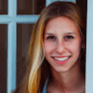 Meet your Posher, Julia